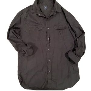 Black gap button down